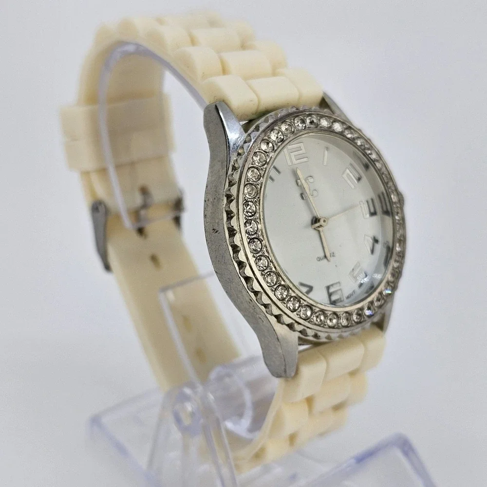 Women's Watch‎ 38MM White Dial Gray Case Cream Plastic Band Straps New Battery